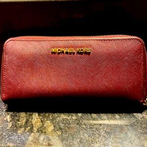 MK Large wine color quarter zip wallet
